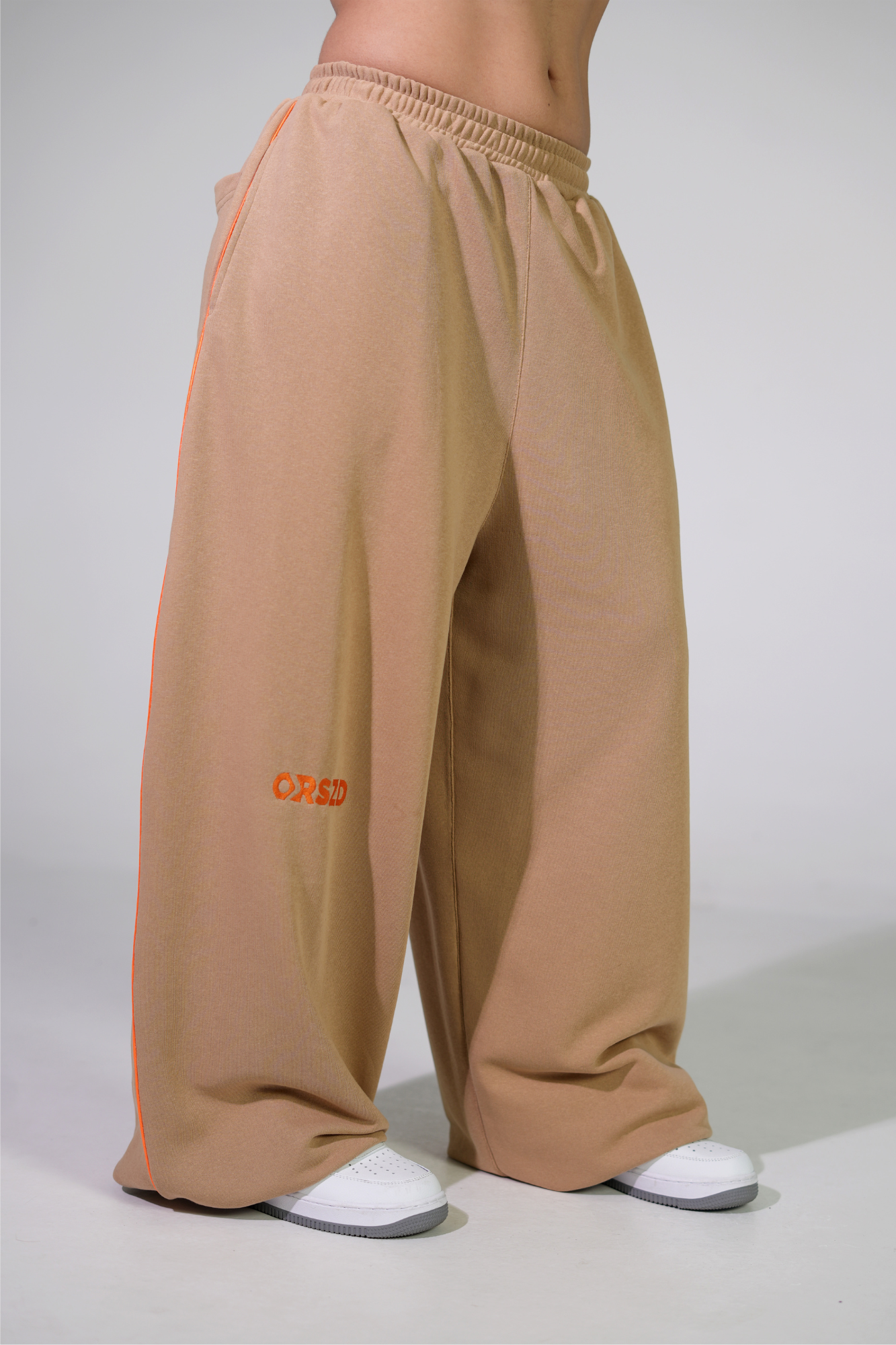 BEIGE - Orange