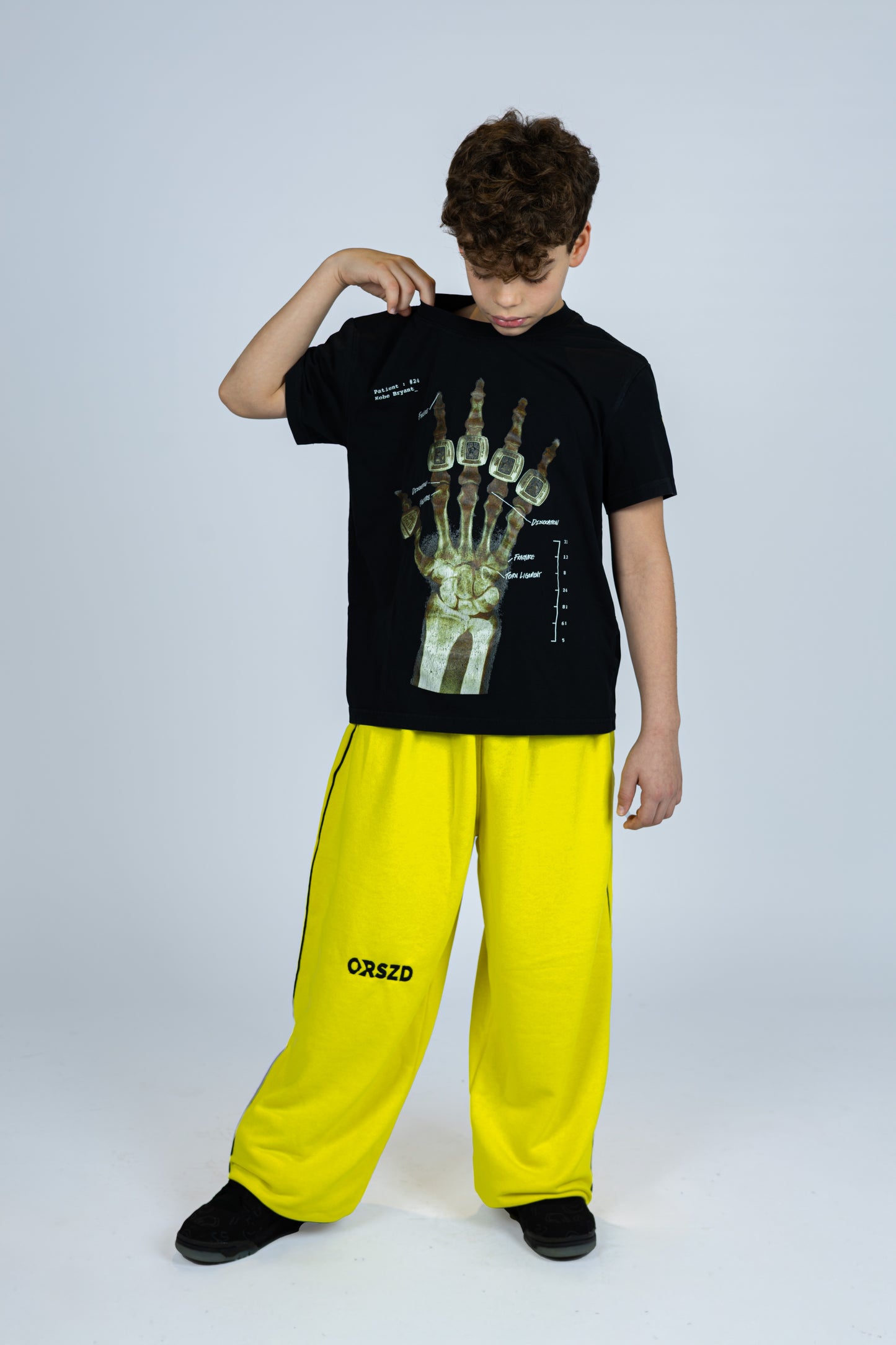 YELLOW - Black