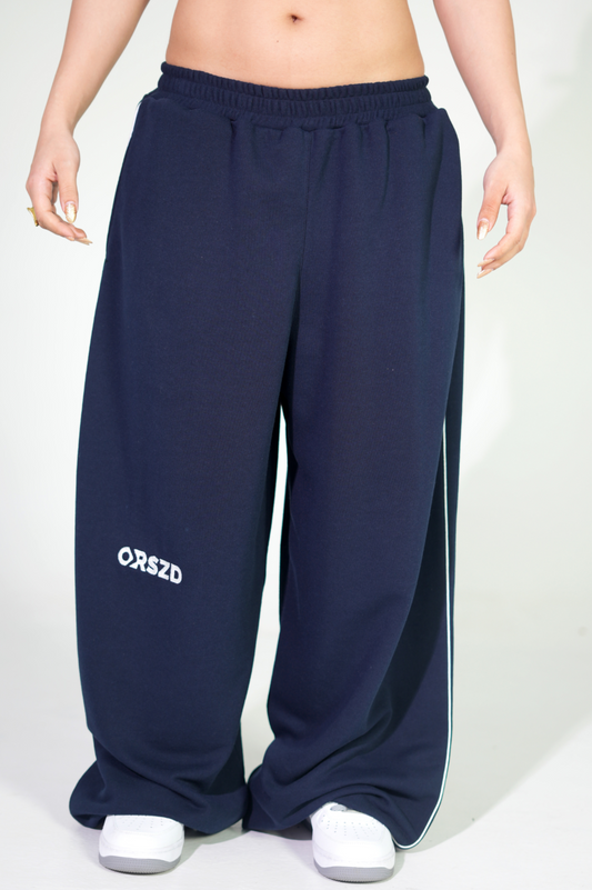NAVY BLUE - White