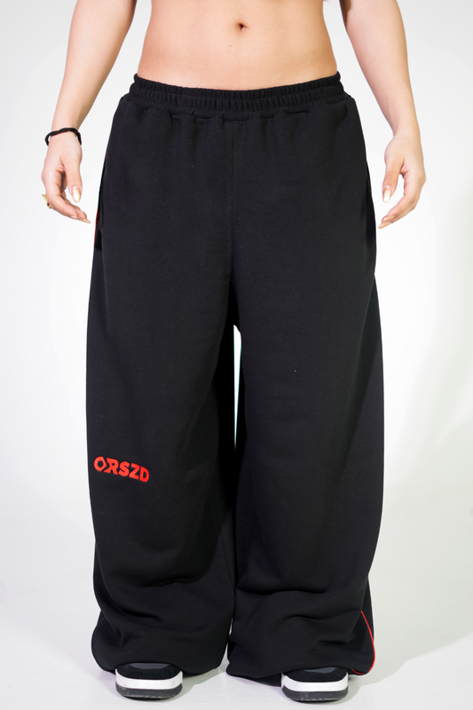 BLACK - Red