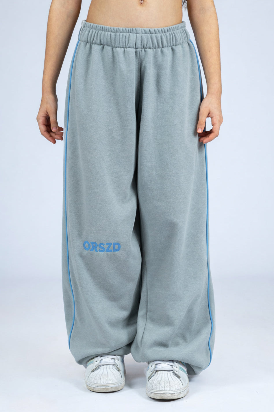 CONCRETE GREY - Blue