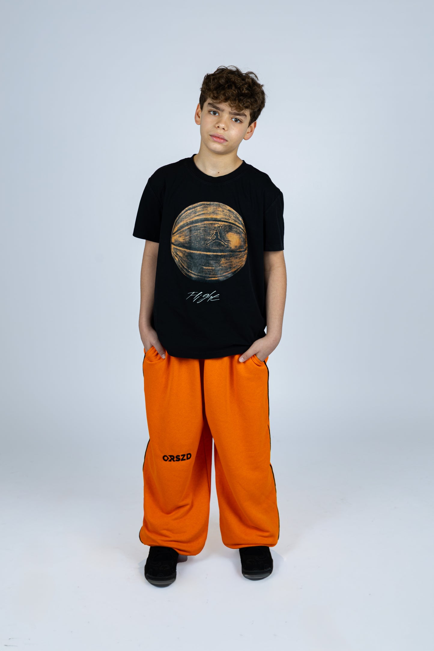 ORANGE - Black