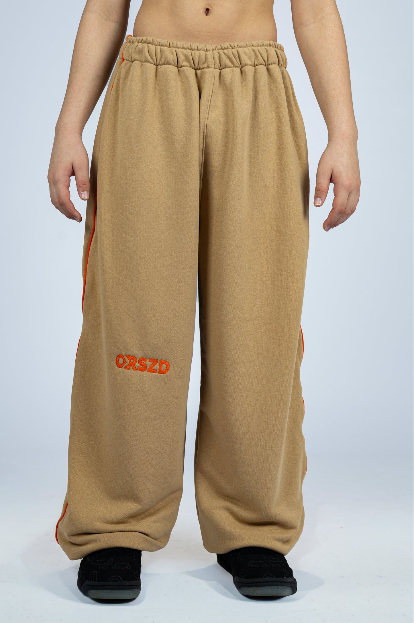 BEIGE - Orange