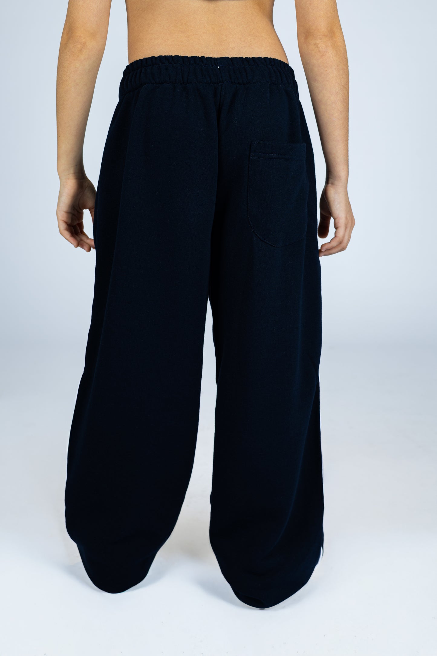 NAVY BLUE - White