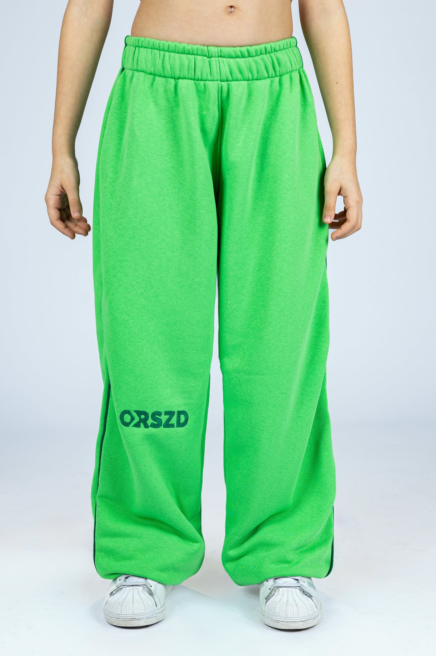 KIWI GREEN - Green