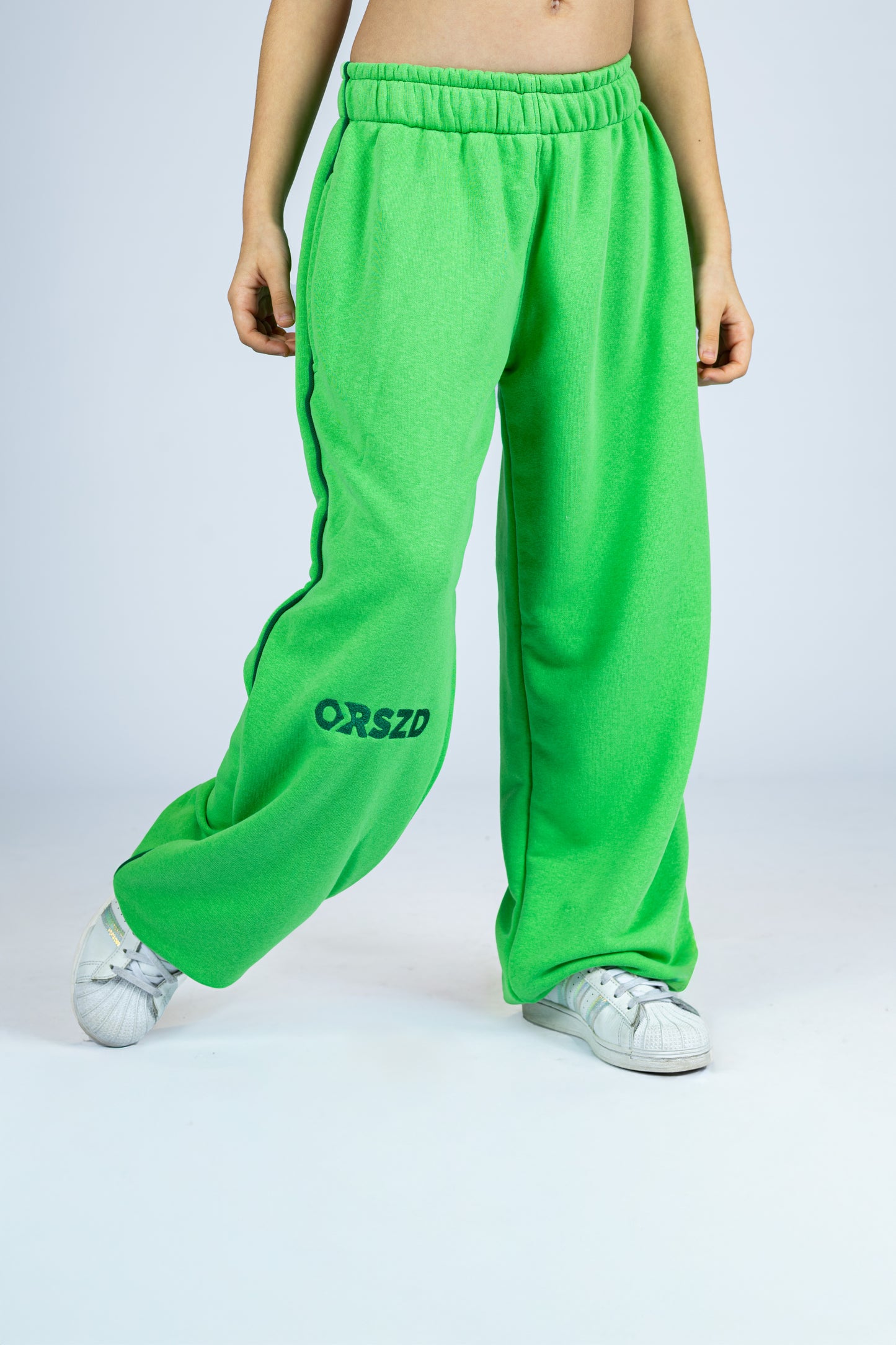 KIWI GREEN - Green