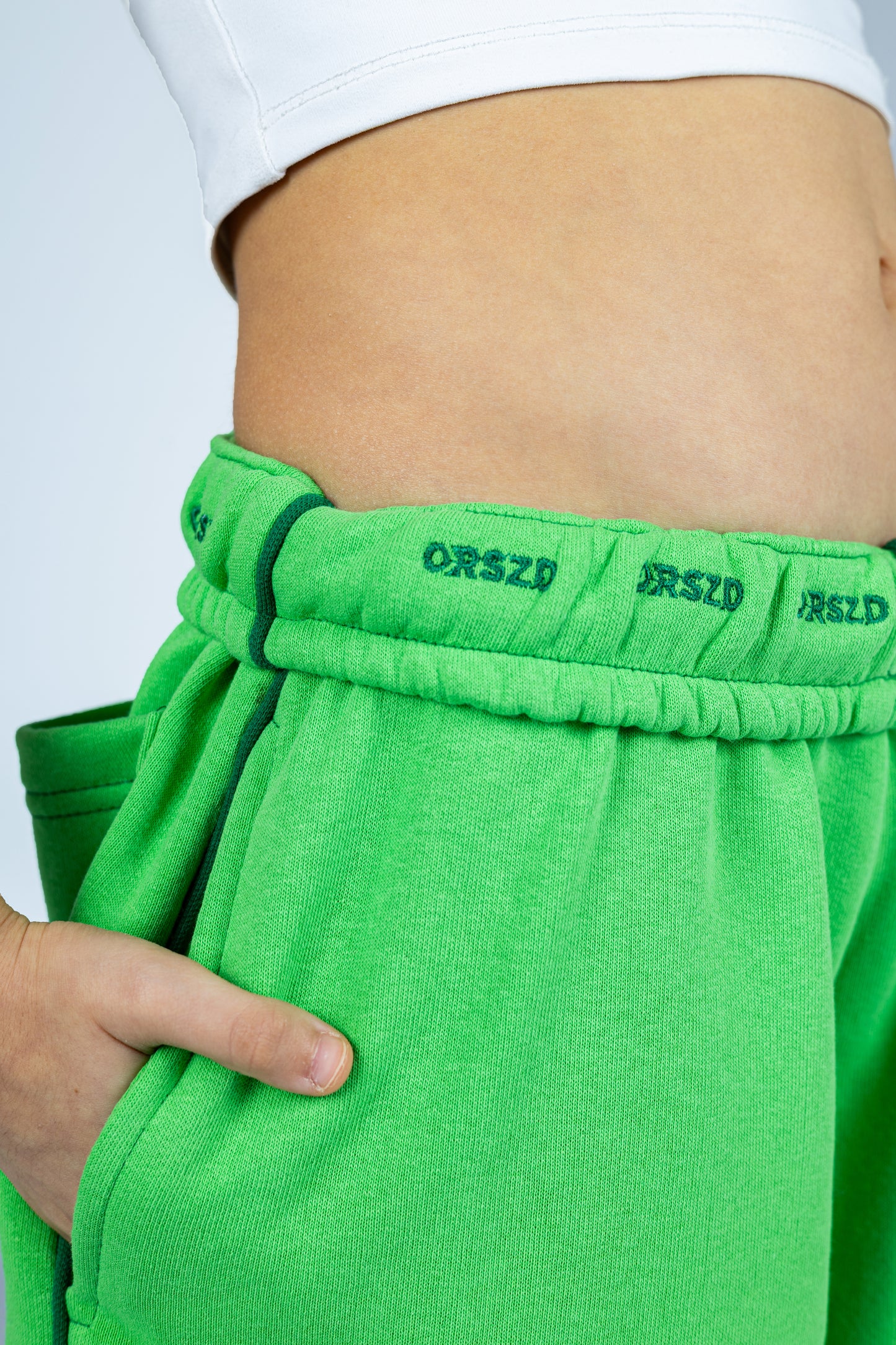 KIWI GREEN - Green