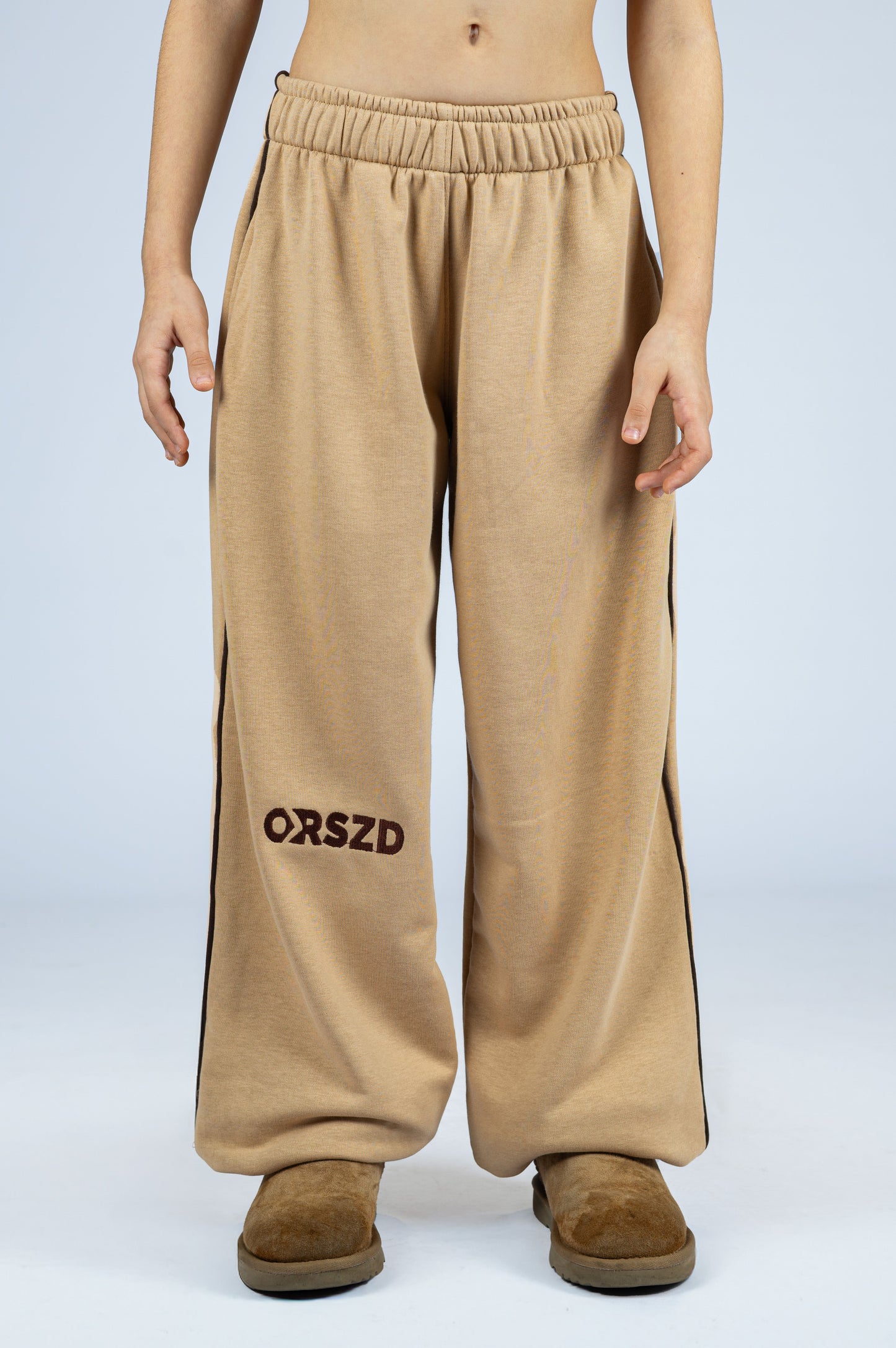 BEIGE - Brown