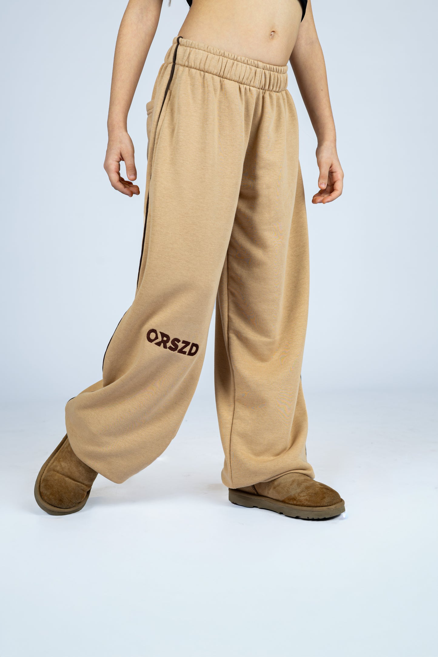 BEIGE - Brown