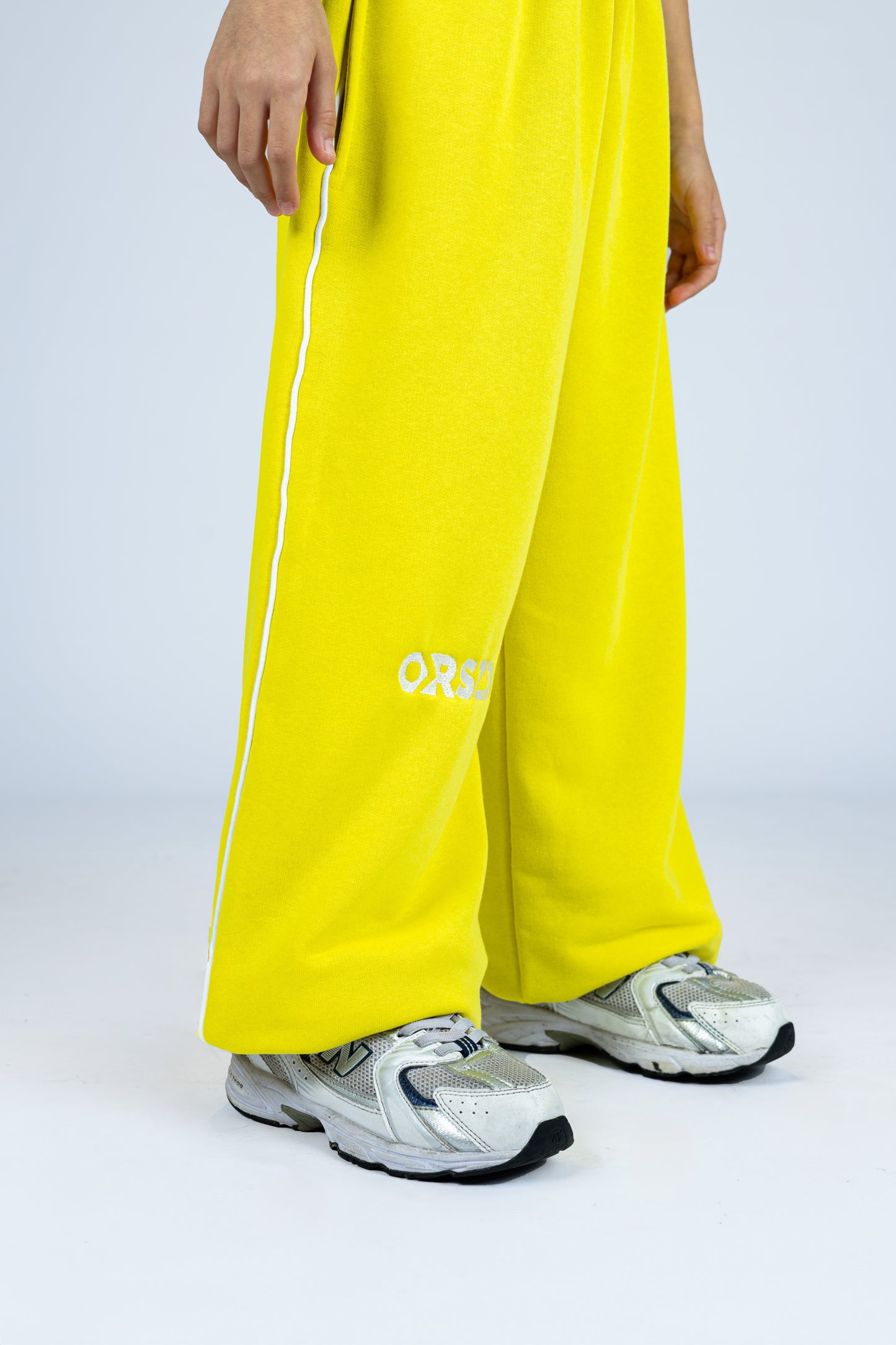 YELLOW - White