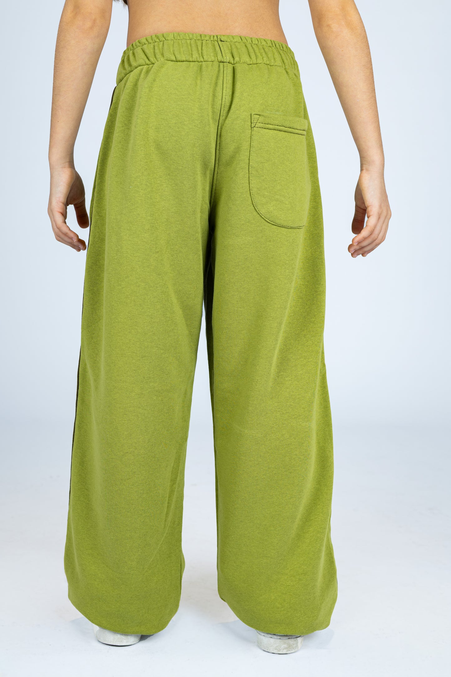OLIVE GREEN - Kaki