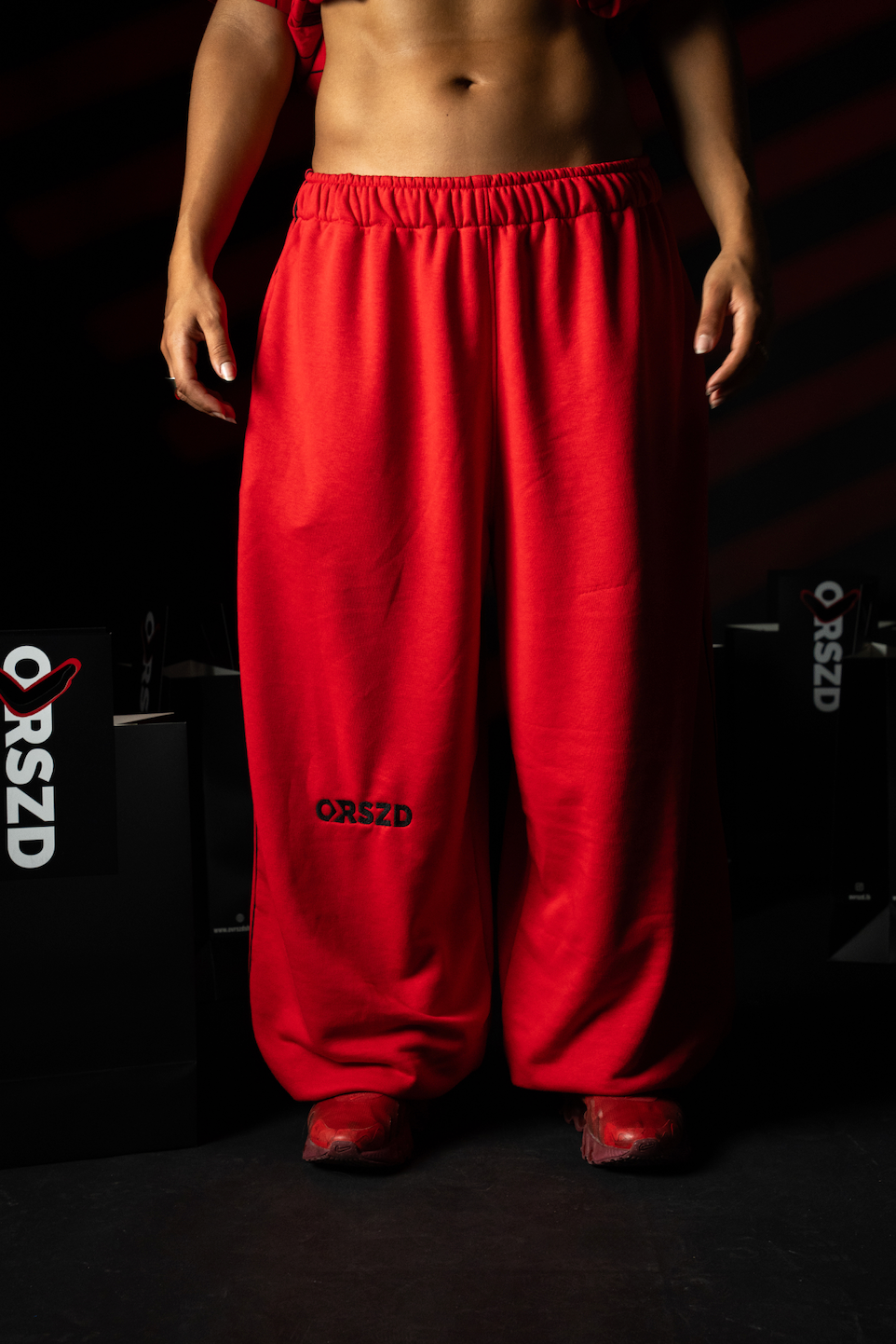RED - Black